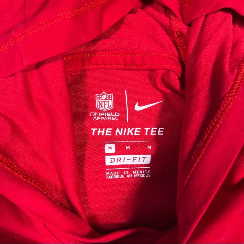 Tampa Bay Buccaneers Nike‎ On-Field Short Sleeve Hoodie Tshirt Mens Medium Red